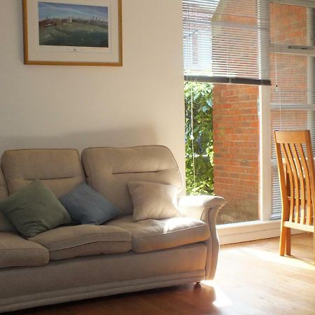 Rotherhithe Apartment Near Park And River London Bagian luar foto