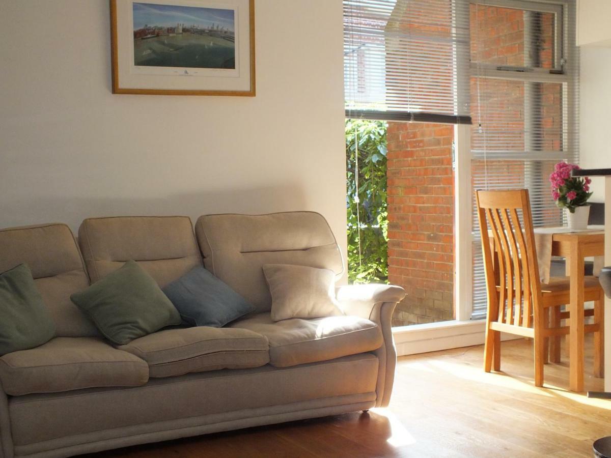 Rotherhithe Apartment Near Park And River London Bagian luar foto